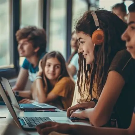 Distance Learning vs Part-Time University in Nigeria: Which Is Better for Working Students?