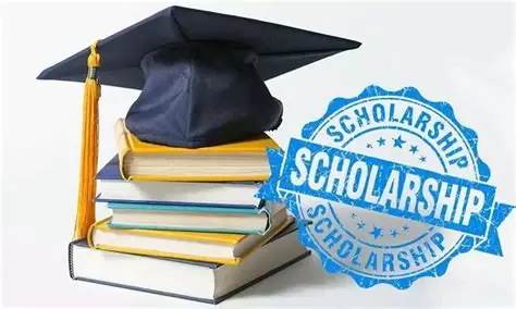 How to Get a Scholarship With Average Grades